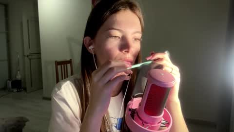 Snapshot of anytka12 chatting on March 3, 2026, 6:58 pm anytka12 online show from March 3, 2026, 6:58 pm