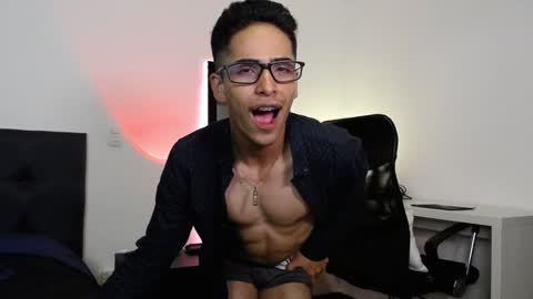 Snapshot of aodaboyy chatting on December 26, 2024, 2:55 am aodaboy online show from December 26, 2024, 2:55 am