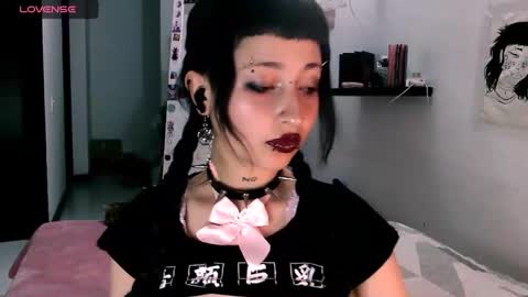 aoi_dandelion online show from March 9, 2025, 2:18 am