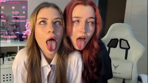 Snapshot of apex_cb chatting on March 20, 2026, 7:08 pm AlexBella online show from March 20, 2026, 7:08 pm