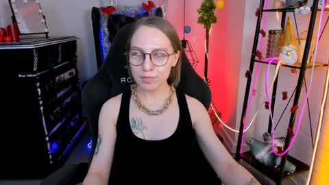 APHEX QUEEN online show from December 14, 2024, 7:57 pm