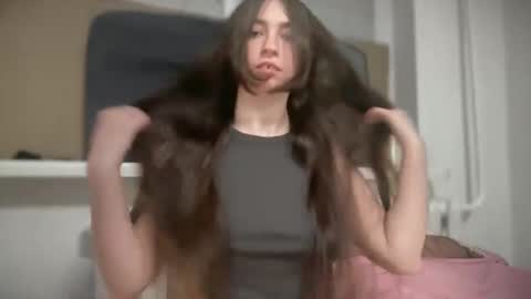 Snapshot of aphr0dite22 chatting on March 31, 2026, 2:46 am aphr0dite22 online show from March 31, 2026, 2:46 am