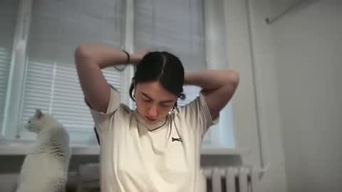 Snapshot of aphr0dite22 chatting on April 7, 2026, 8:04 am aphr0dite22 online show from April 7, 2026, 8:04 am