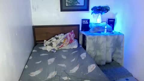 Roman Goddess online show from October 29, 2025, 8:49 am