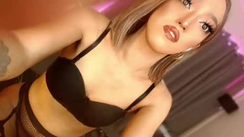 Snapshot of aphrodite_may chatting on May 30, 2026, 8:50 pm kathryn online show from May 30, 2026, 8:50 pm