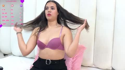 Snapshot of aphrodite_rosse chatting on March 18, 2026, 12:08 pm aphrodite_rosse online show from March 18, 2026, 12:08 pm