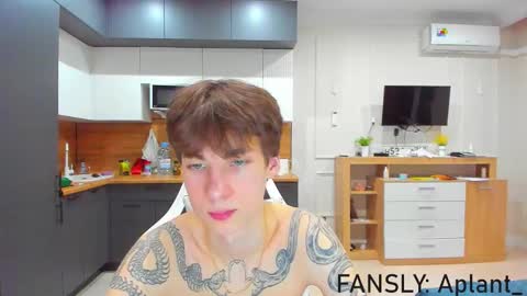 Snapshot of aplant_ chatting on March 26, 2026, 7:08 pm aplant_ online show from March 26, 2026, 7:08 pm