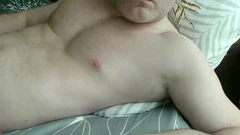 Snapshot of apluslickin chatting on December 6, 2024, 8:07 pm Aplusickin online show from December 6, 2024, 8:07 pm