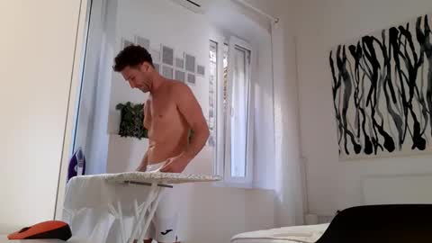 apollobest77 online show from November 5, 2025, 1:33 pm