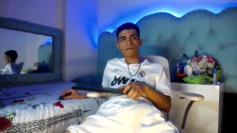 Apolo Richards online show from March 19, 2026, 7:51 pm