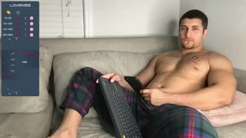 Snapshot of apolo_strange chatting on January 26, 2025, 1:41 am apolo_strange online show from January 26, 2025, 1:41 am