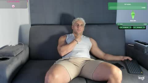 apolo_strange online show from November 24, 2025, 9:36 pm