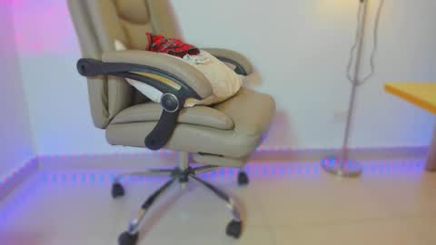 Apo online show from February 15, 2026, 8:46 am