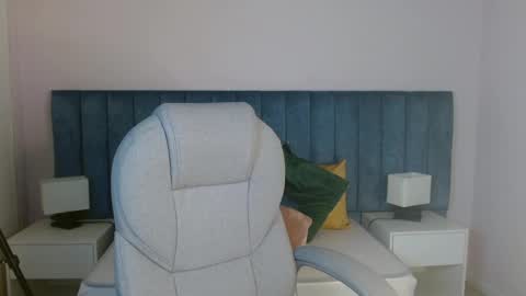 April Bunny online show from December 31, 2024, 5:40 pm