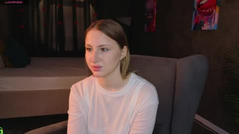 Snapshot of april_jackkson chatting on April 8, 2026, 1:16 am April online show from April 8, 2026, 1:16 am