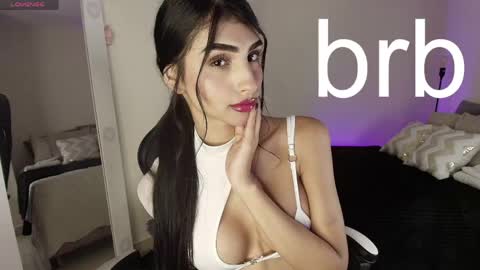 Scarlett Independent Model  online show from June 4, 2026, 8:59 pm