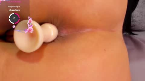 April  online show from December 13, 2024, 1:22 pm