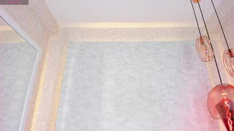 Snapshot of aprilalen chatting on April 10, 2026, 11:59 am April online show from April 10, 2026, 11:59 am