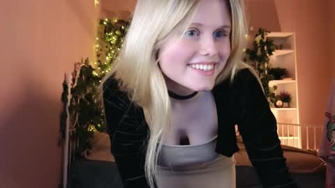 Hazy online show from April 6, 2026, 9:16 pm