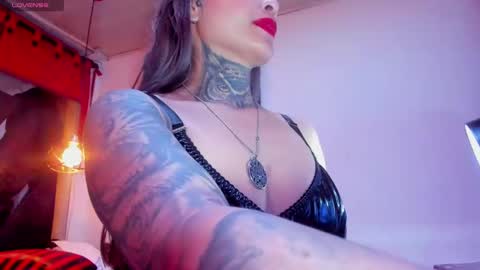 Snapshot of aprill_vagner chatting on December 21, 2024, 6:19 am Aprill Vagner online show from December 21, 2024, 6:19 am