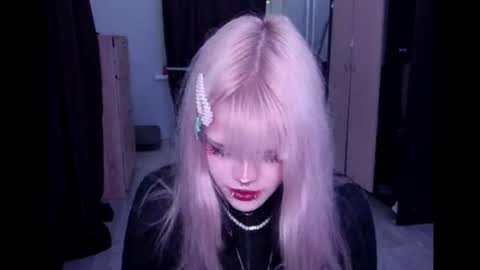 Snapshot of aprilspark chatting on April 20, 2026, 6:31 pm Alice D online show from April 20, 2026, 6:31 pm