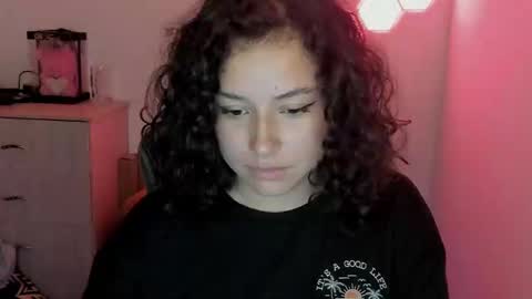 Snapshot of aqua_emilly chatting on January 25, 2025, 1:32 am aqua emilly online show from January 25, 2025, 1:32 am