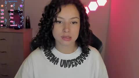 Snapshot of aqua_emilly chatting on February 24, 2025, 2:30 am aqua emilly online show from February 24, 2025, 2:30 am