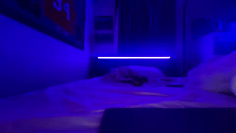 Snapshot of aqualowkeyxx chatting on October 29, 2025, 7:54 am Aqulowkeyxxx online show from October 29, 2025, 7:54 am