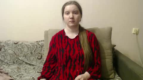 Josefin online show from March 13, 2026, 1:18 pm