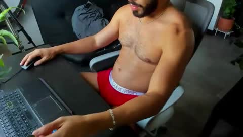 Snapshot of aquiles0224 chatting on February 5, 2026, 6:12 pm T. online show from February 5, 2026, 6:12 pm