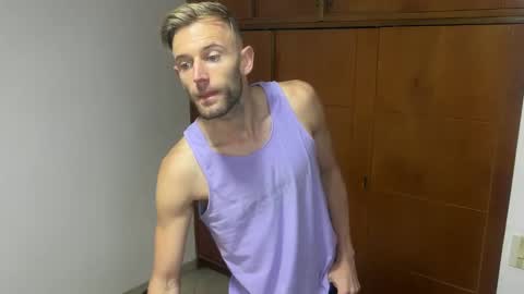 Aquilesmade online show from December 8, 2024, 4:50 pm