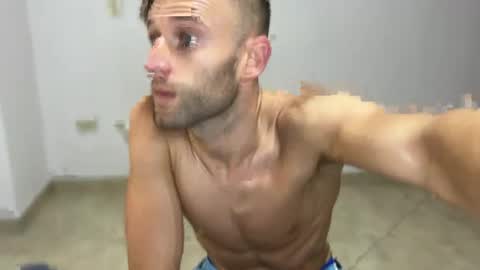 Aquilesmade online show from December 10, 2024, 3:44 pm