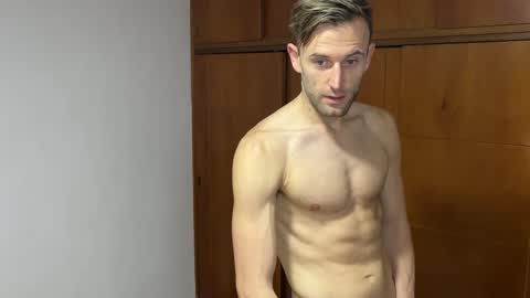 Aquilesmade online show from December 30, 2024, 4:51 pm