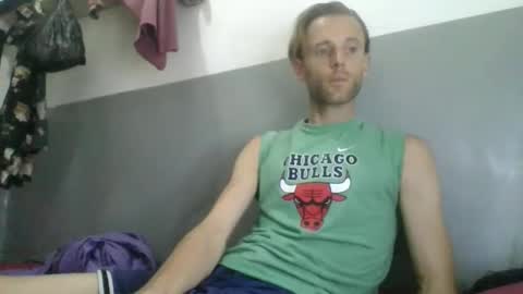 Aquilesmade online show from November 6, 2025, 5:47 pm