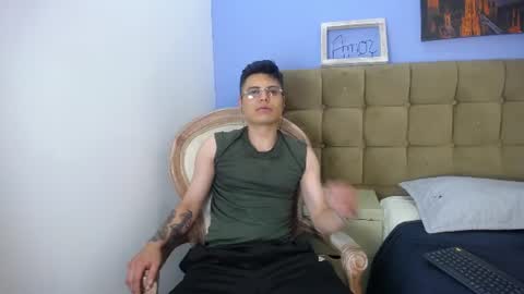 Snapshot of aquilestaylor chatting on June 15, 2026, 1:13 pm aquilestaylor online show from June 15, 2026, 1:13 pm