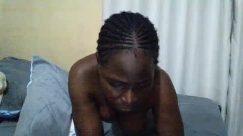 Snapshot of ara_bellah chatting on October 22, 2025, 11:48 pm ara bellah online show from October 22, 2025, 11:48 pm