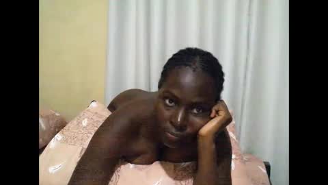 Snapshot of ara_bellah chatting on October 29, 2025, 9:49 pm ara bellah online show from October 29, 2025, 9:49 pm