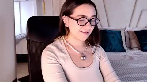  Arabella  online show from July 17, 2026, 1:01 am