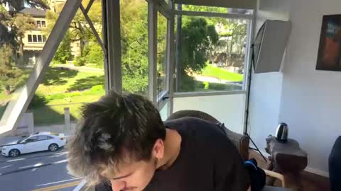 Archie online show from November 9, 2025, 12:25 pm