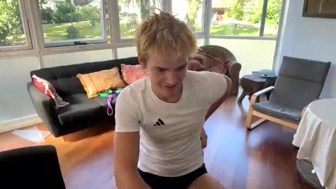 Archie online show from January 18, 2026, 12:31 pm