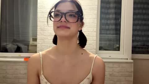 Snapshot of ardisparty chatting on February 20, 2026, 3:58 am Caroline online show from February 20, 2026, 3:58 am