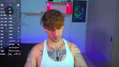 Snapshot of ares_blue chatting on June 10, 2026, 12:37 pm ares blue online show from June 10, 2026, 12:37 pm
