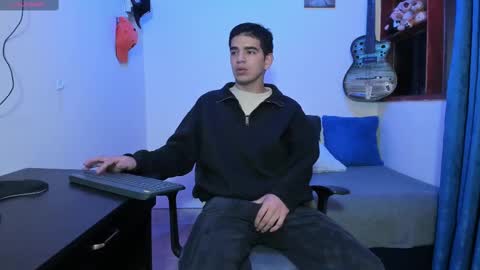 Snapshot of ares_johnsonn chatting on February 27, 2025, 11:41 am Ares online show from February 27, 2025, 11:41 am
