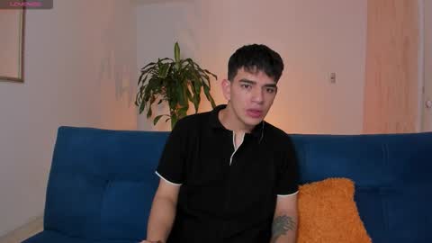 Snapshot of ares_johnsonn chatting on October 8, 2025, 10:46 am Ares online show from October 8, 2025, 10:46 am