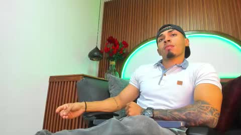 Ares Stone online show from November 20, 2025, 10:04 am