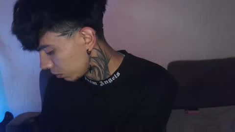 Snapshot of aress_1 chatting on October 18, 2025, 4:59 am Ares online show from October 18, 2025, 4:59 am