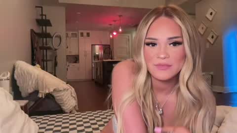 Ari  online show from June 2, 2026, 2:57 am
