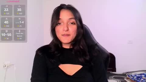 Snapshot of ari_20_ chatting on September 11, 2025, 11:49 pm Bella online show from September 11, 2025, 11:49 pm