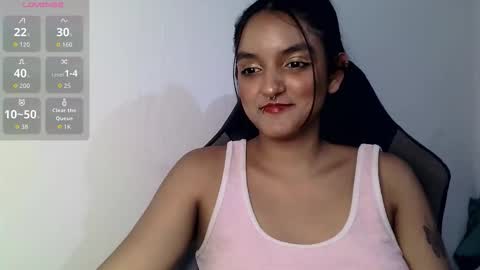 Snapshot of ari_20_ chatting on October 14, 2025, 12:44 am Bella online show from October 14, 2025, 12:44 am