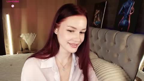 aria_mila online show from June 26, 2026, 10:08 am